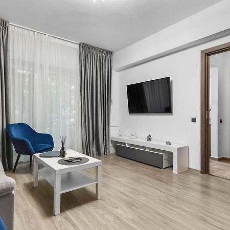 Heart Of Bucharest #Victoriei Apartment Exterior foto